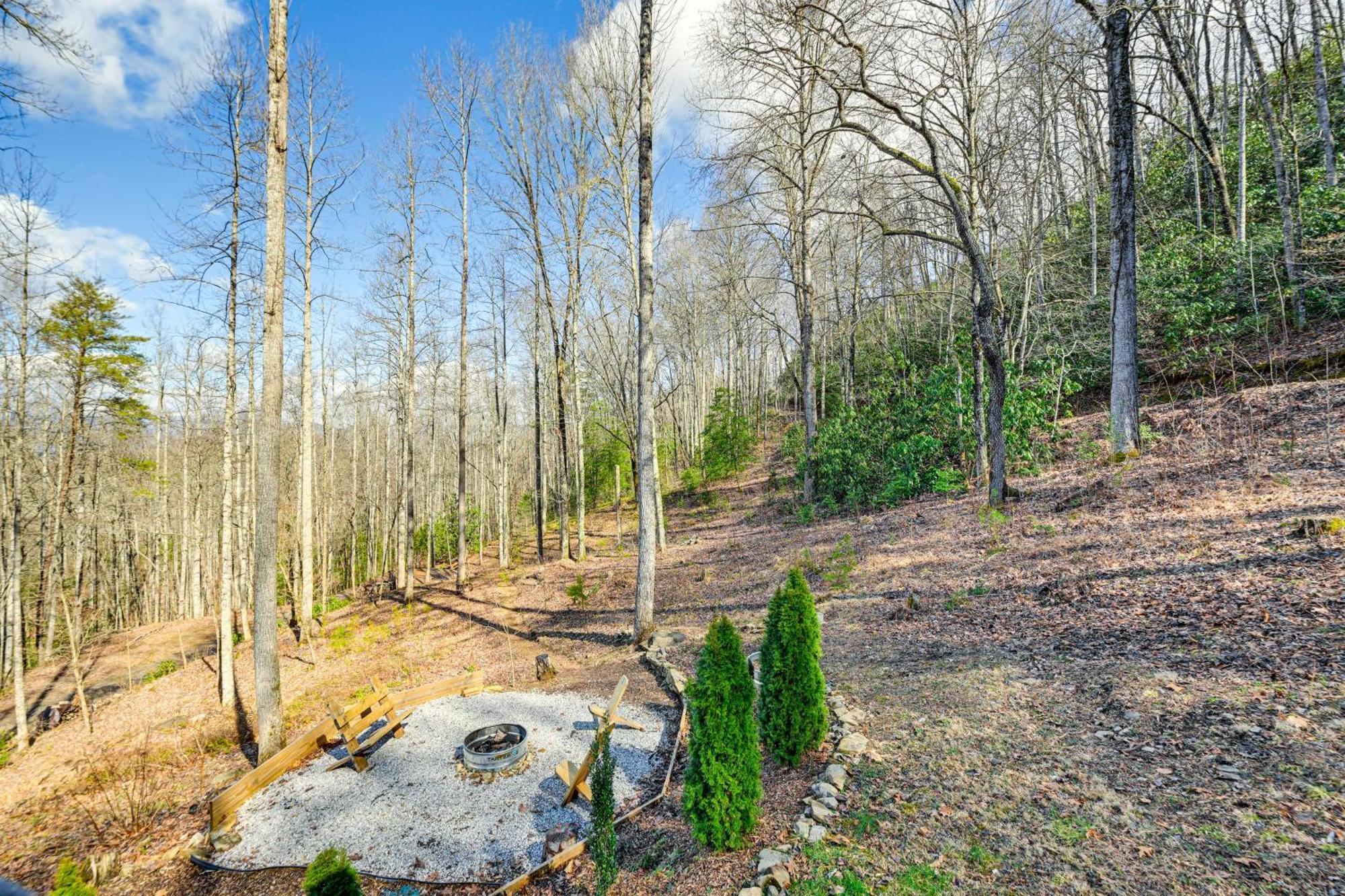 Smoky Mountain Cabin With Camping Area And Fire Pit! Whittier Exteriér fotografie